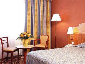 Mercure Nimes Ouest Hotel Exterior foto